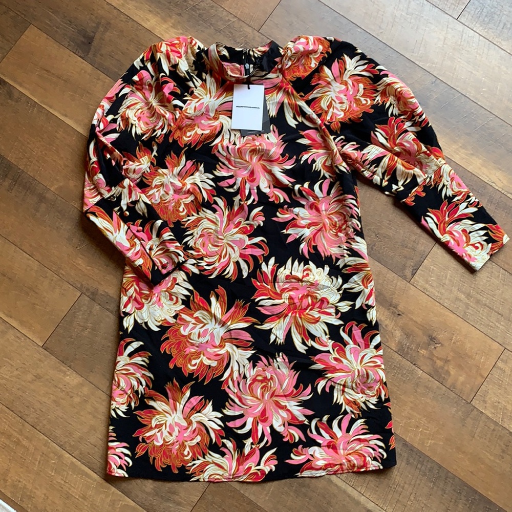 NWT Mums Dress